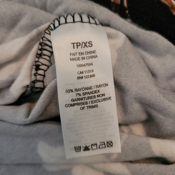 Dynamite Women's Floral Knot T-shirt Dress - Picture 2 of 5